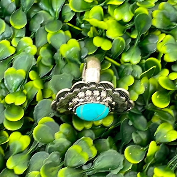🎉❤️ Mary Cashion Turquoise Stretch Ring - Picture 2 of 3